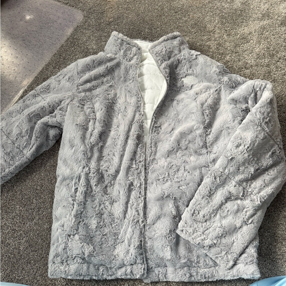 The North Face Reversible White Quilted Jacket